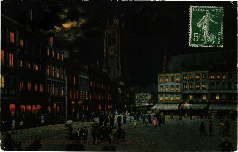 Carte postale ancienne Dunkerque - Place Jean Bart à Dunkerque
