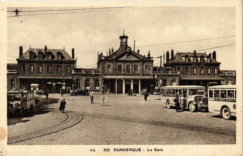 Carte postale ancienne Dunkerque - La Gare à Dunkerque