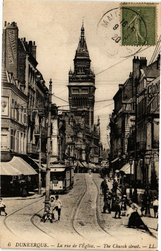 Carte postale ancienne Dunkerque - La Rue de l'Eglise - The Churh stréet à Dunkerque