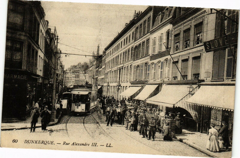 Carte postale ancienne Dunkerque - Rue Alexandre Iii à Dunkerque