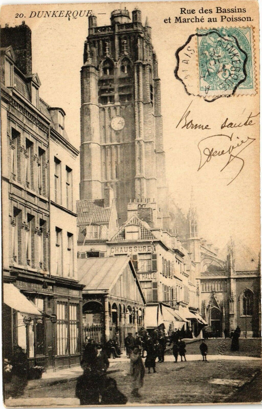 Carte postale ancienne Dunkerque - Rue des Bassins et Marce au Poisson à Dunkerque
