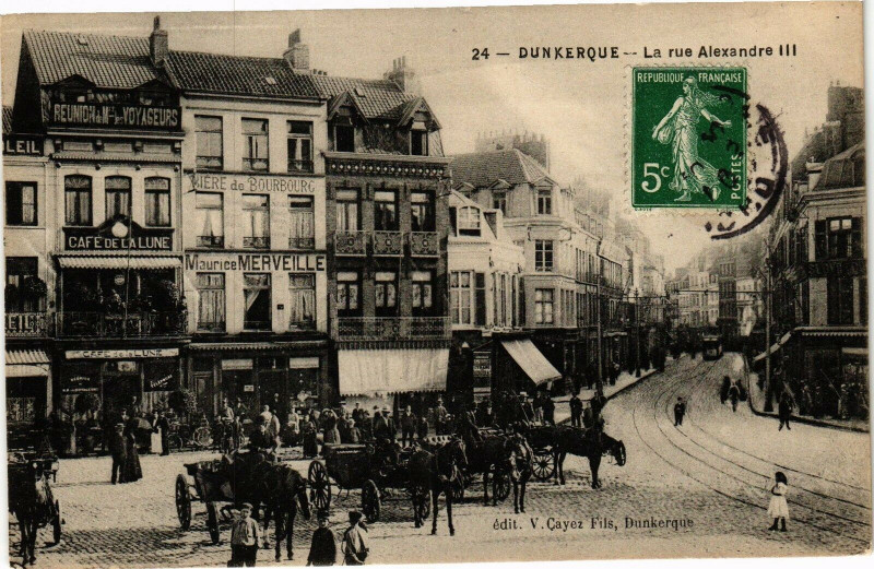 Carte postale ancienne Dunkerque - La rue Alexandre Iii à Dunkerque