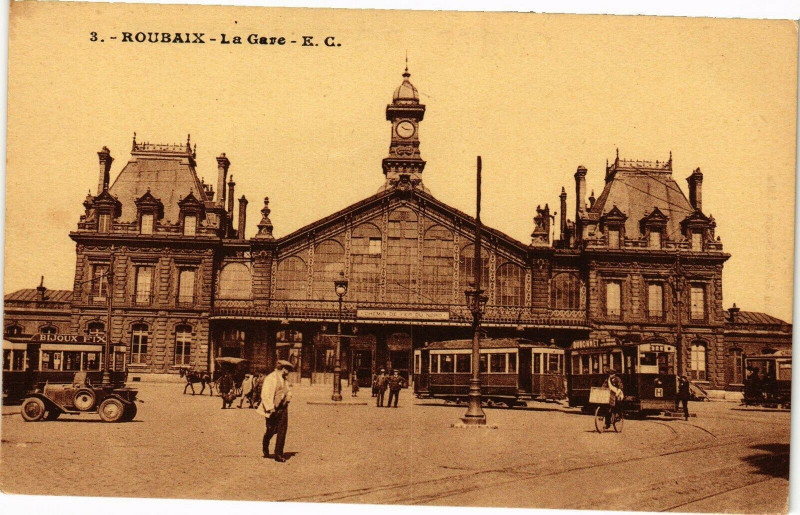 Carte postale ancienne Roubaix - La Gare à Roubaix