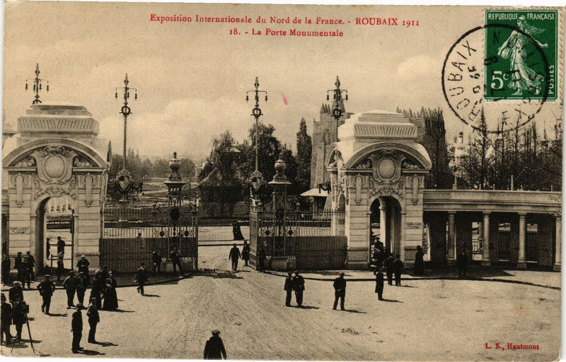 Carte postale ancienne Roubaix 1911 - La Porte Monumentale-Expo Internat. du à Roubaix