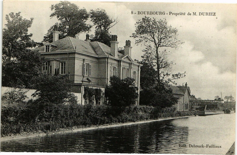 Carte postale ancienne Bourbourg - Propriete de M.Duirez à Bourbourg