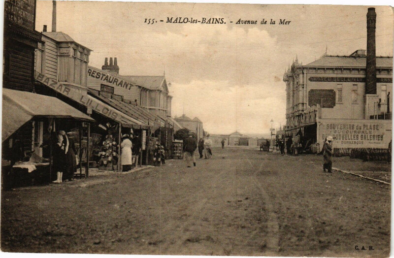 Carte postale ancienne Malo-les-Bains - Avenue de la mer