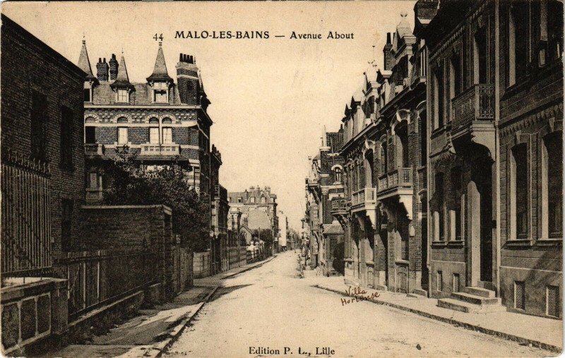 Carte postale ancienne Malo-les-Bains - Avenue about