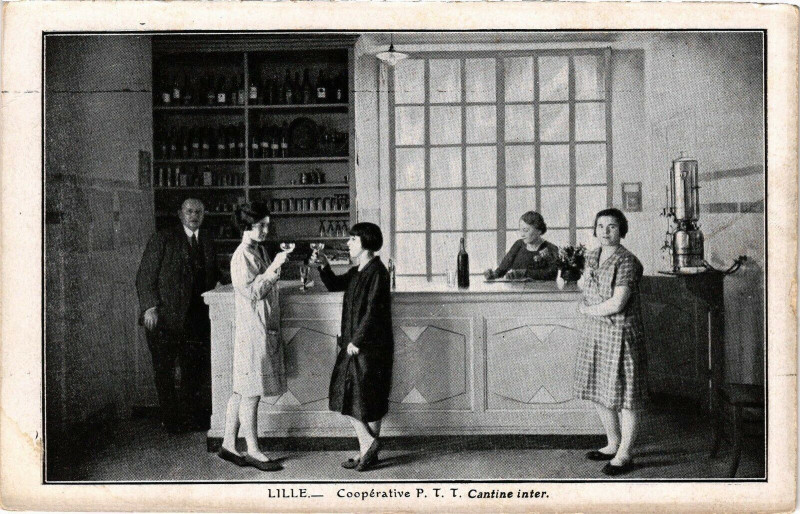 Carte postale ancienne Lille - cOOPERATIVE à Lille