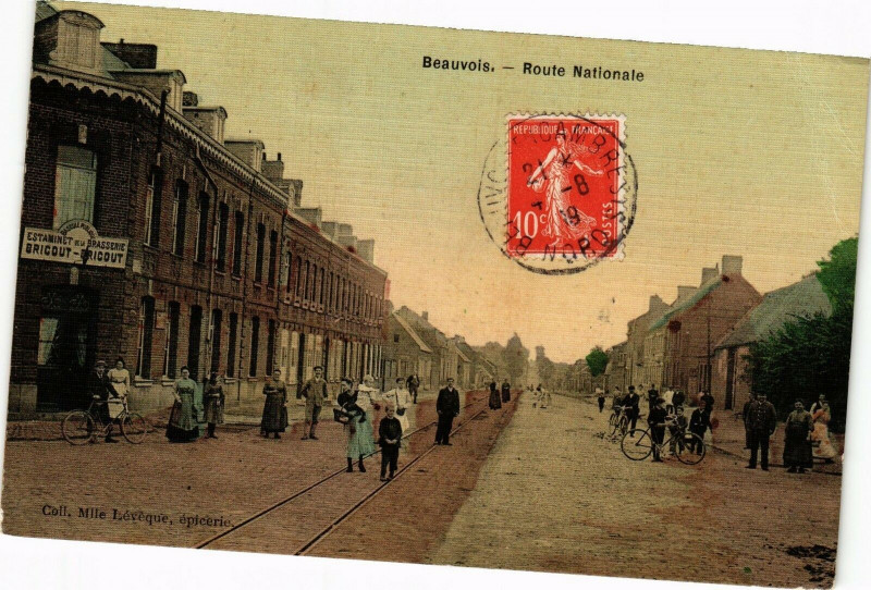 Carte postale ancienne Beauvois - Route Nationale