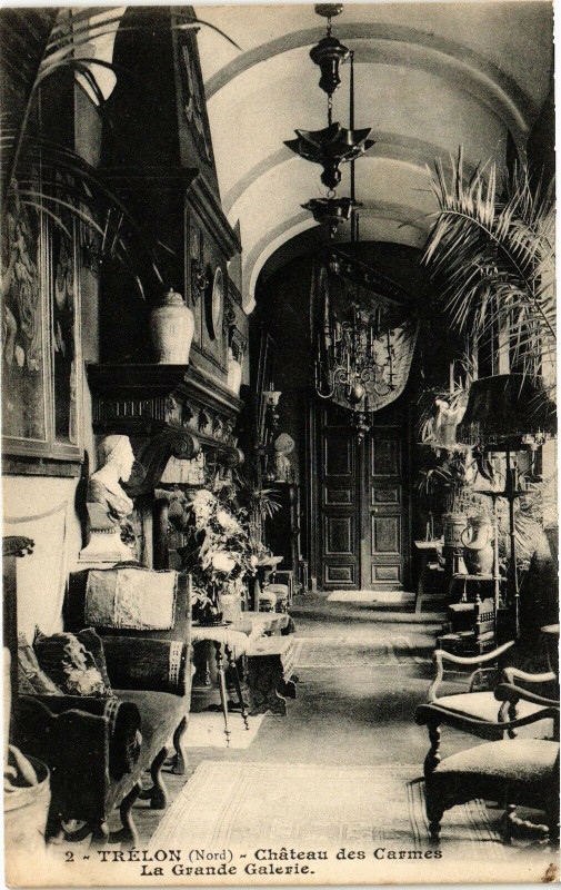 Carte postale ancienne Trelon - Chateau des carmes - Le grand Galerie à Trélon