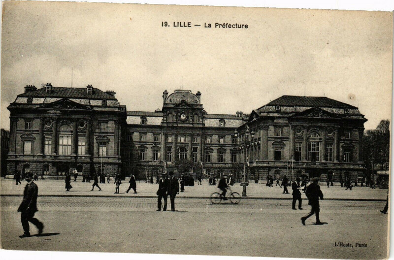 Carte postale ancienne Lille - La Prefecture à Lille