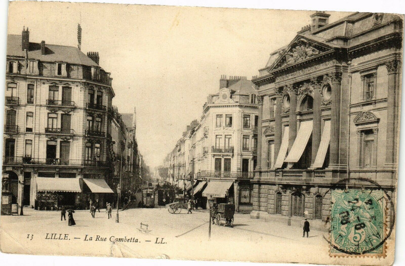Carte postale ancienne Lille - La Rue Gambetta à Lille