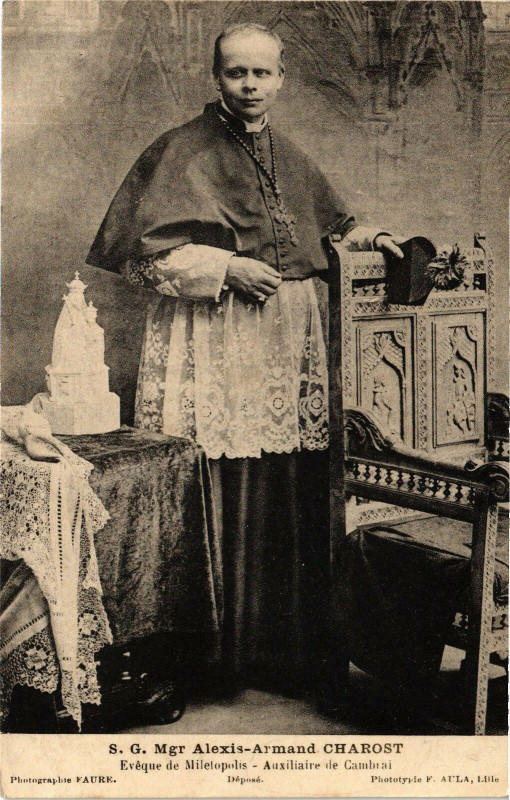 Carte postale ancienne S.g. mgr alexis - armand charost