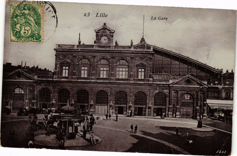 Carte postale ancienne Lille - La Gare à Lille