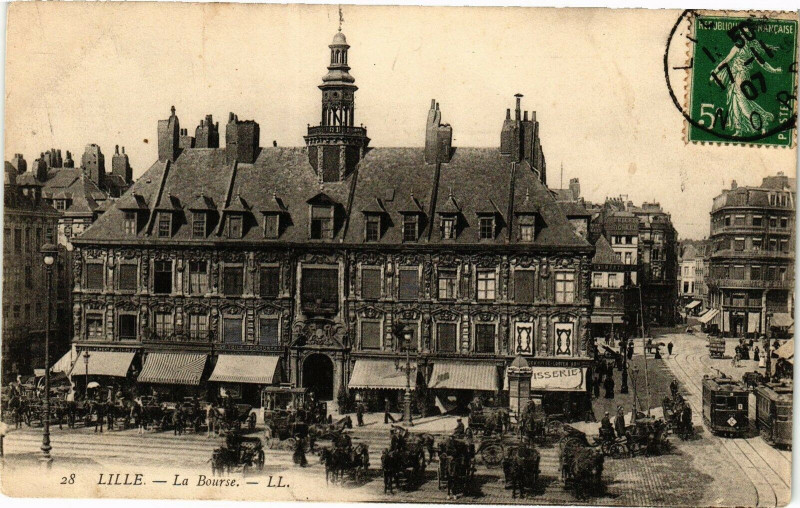 Carte postale ancienne Lille - La Bourse à Lille