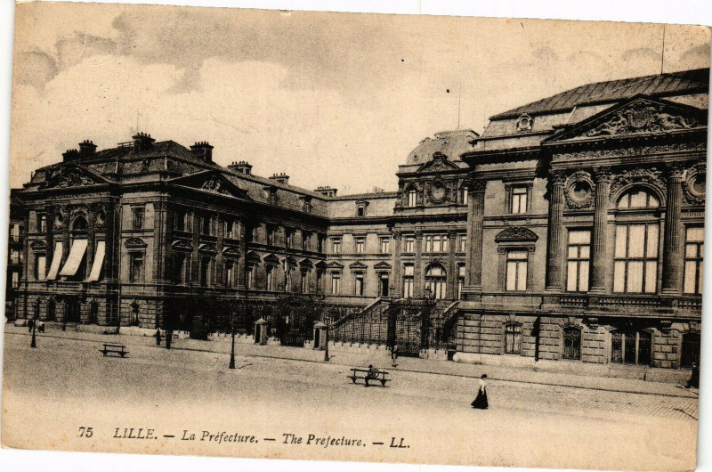 Carte postale ancienne Lille - La Prefecture - The Prefecture à Lille