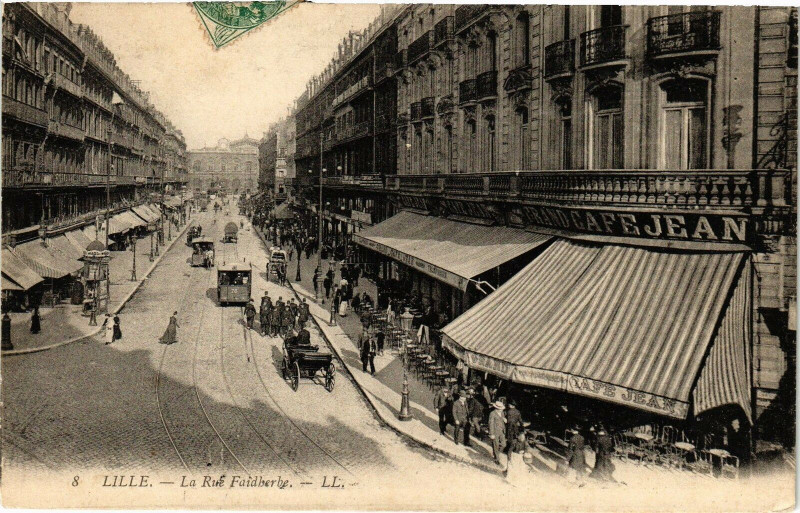Carte postale ancienne Lille - La Rue Faidherbe à Lille