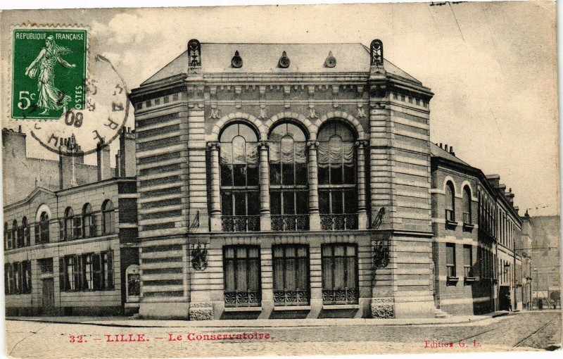 Carte postale ancienne Lille - Le Conservatoire à Lille