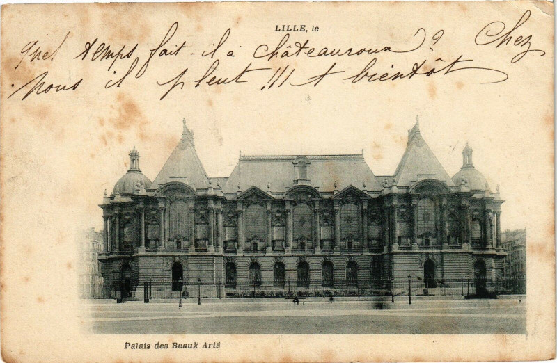Carte postale ancienne Lille le Palais des Beaux Arts à Lille