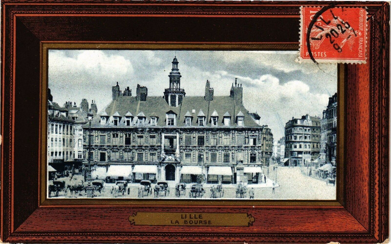 Carte postale ancienne Lille - La Bourse à Lille