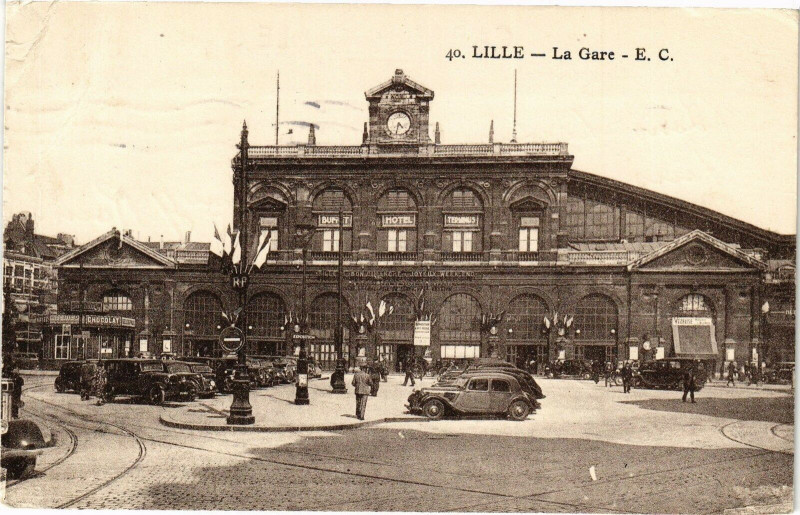 Carte postale ancienne Lille - La Gare à Lille