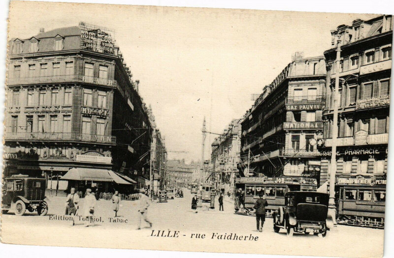 Carte postale ancienne Lille - rue Faidherbe à Lille