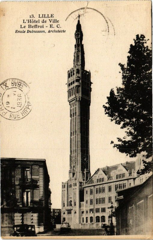 Carte postale ancienne Lille - L'Hotel de Ville - Le Beffroi à Lille