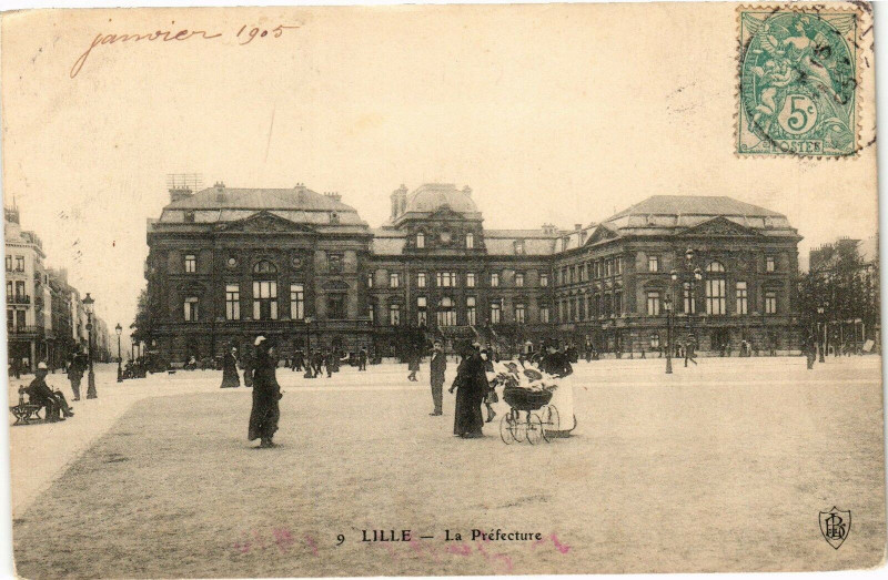 Carte postale ancienne Lille - La Prefecture à Lille