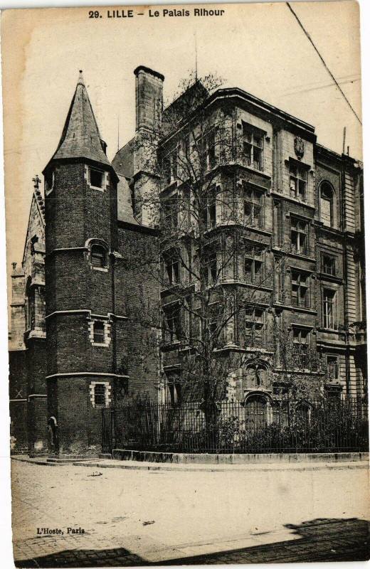 Carte postale ancienne Lille - Le Palais Rihour à Lille