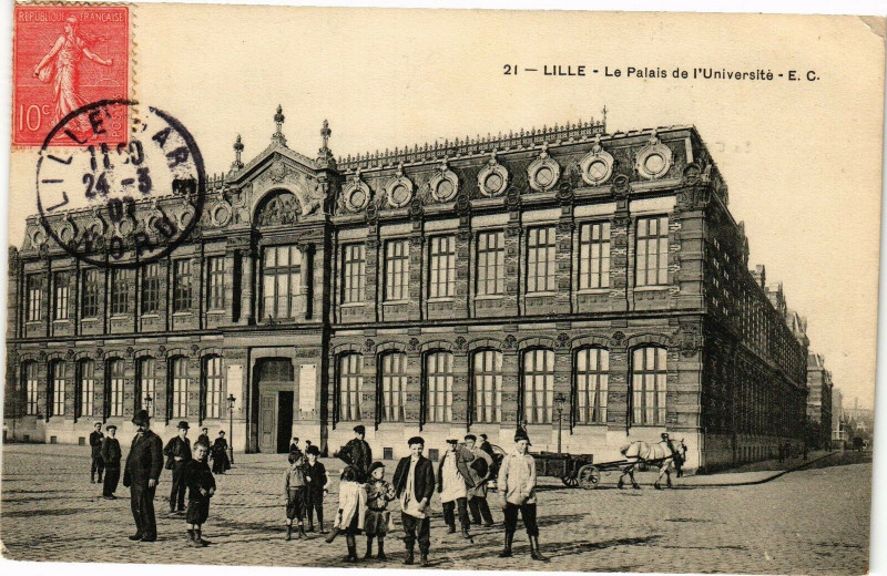 Carte postale ancienne Lille - Le Palais de l'Universite à Lille