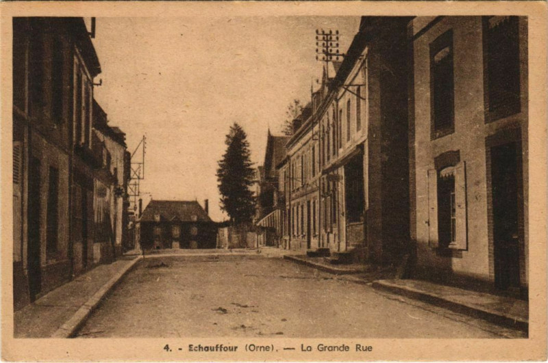 Carte postale ancienne Echauffour La Chateau à Échauffour