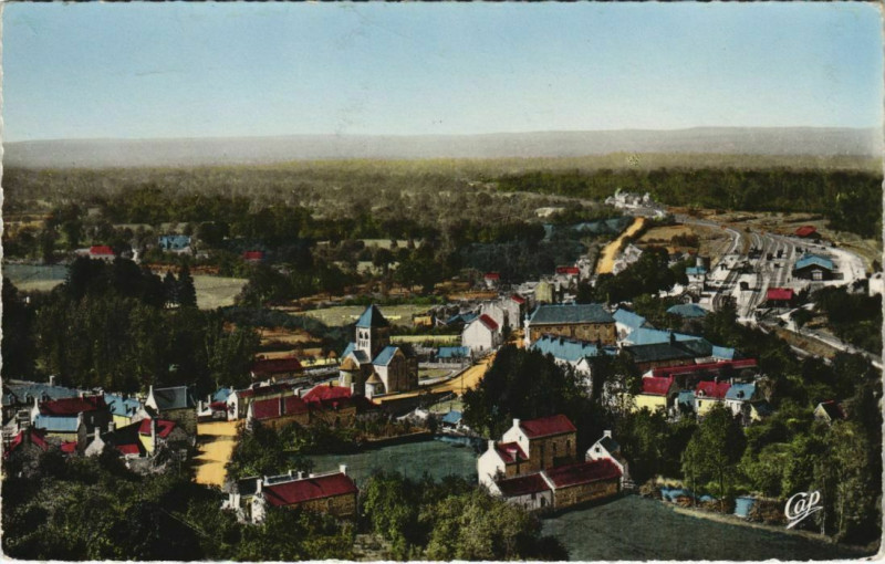 Carte postale ancienne Domfront Vue générale