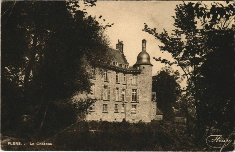 Carte postale ancienne Flers Le Cahteau à Flers