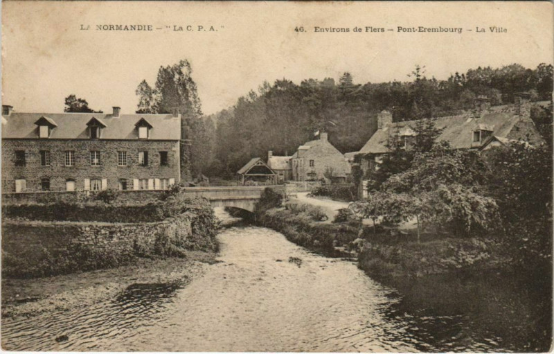 Carte postale ancienne Pont-Erambourg La Ville