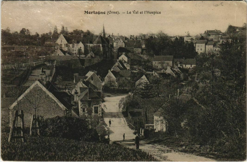 Carte postale ancienne Mortagne Le Val et l'Hospice