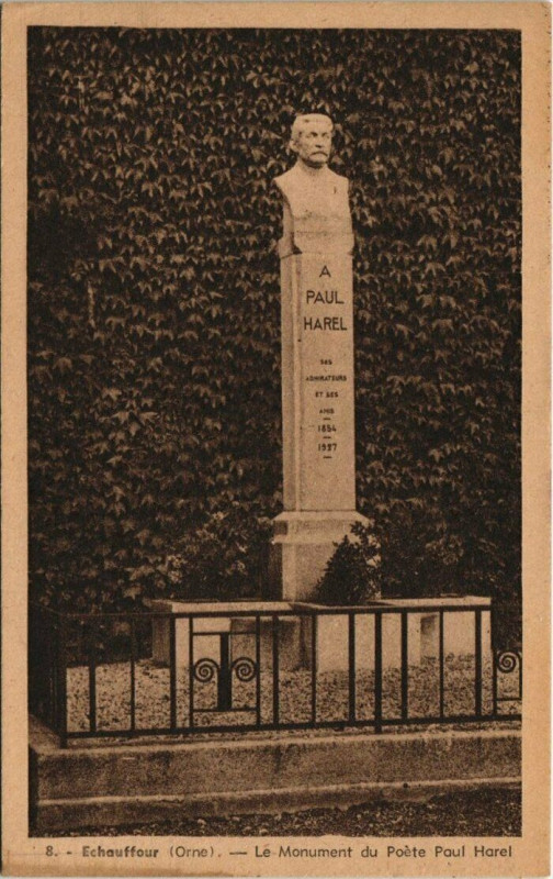Carte postale ancienne Echauffer Le Monument du Poéte Paul Harel