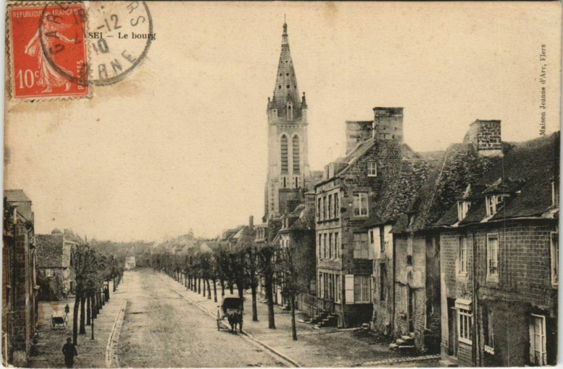 Carte postale ancienne Messei Le Bourg France à Messei