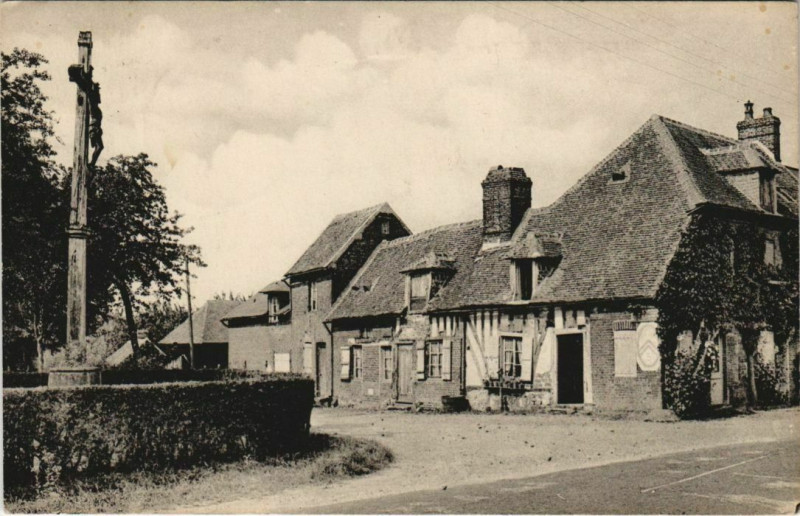 Carte postale ancienne L'Hotellerie, Le Calvarie France à Ri