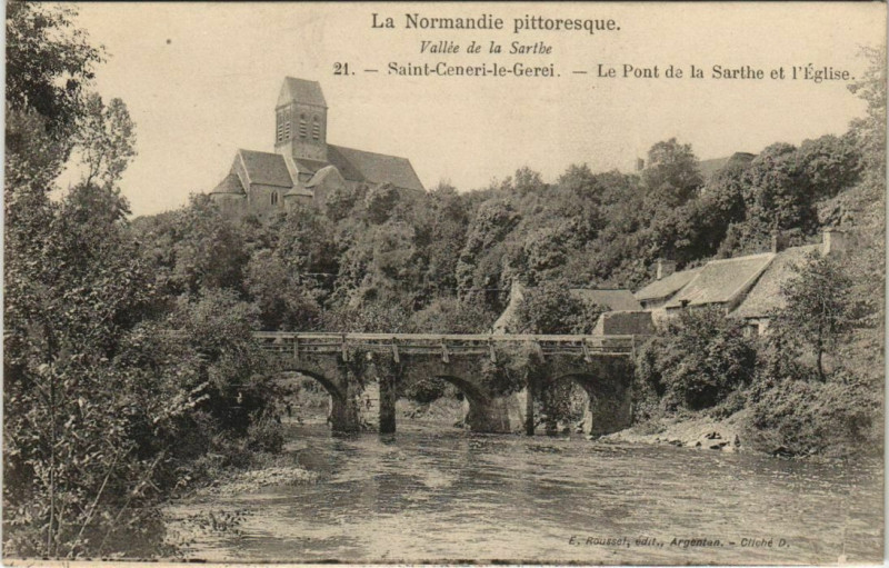 Carte postale ancienne Saint-Ceneri le Gerei Le Pont de la Sarthe France à Ri