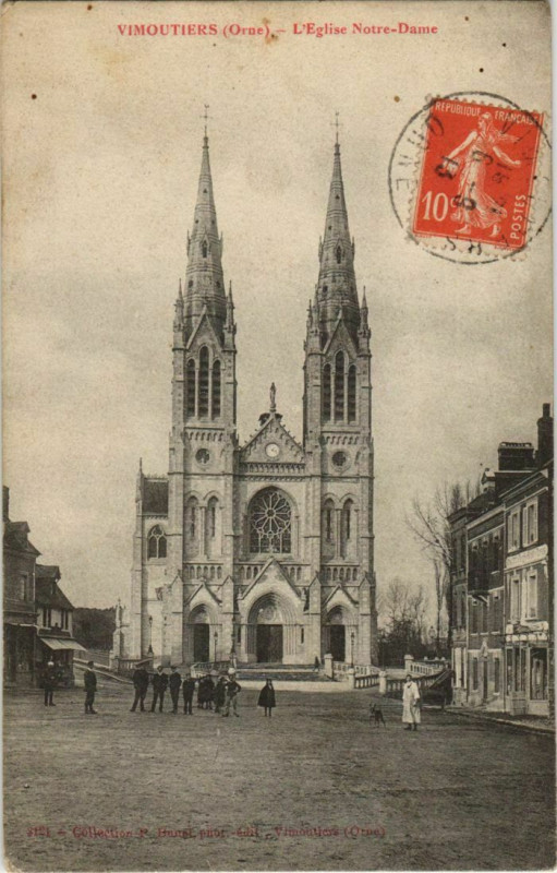 Carte postale ancienne Vimoutiers L'Eglise Notre-Dame France à Vimoutiers