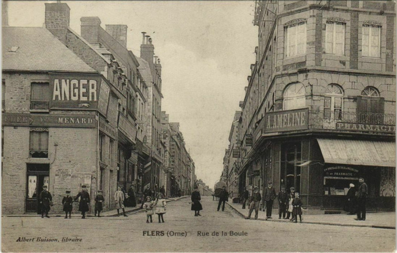 Carte postale ancienne Flers Rue de la Boule France à Flers