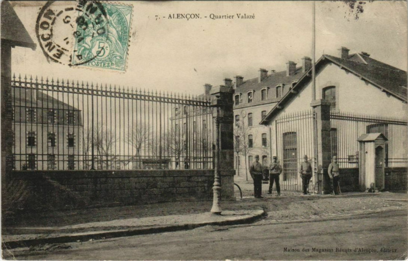 Carte postale ancienne Alencon Quartier Valaze France à Alençon