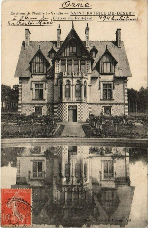 Carte postale ancienne Saint-Patrice-du-Desert - Chateau du Petit Jard à Saint-Patrice-du-Désert