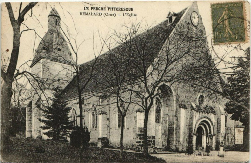 Carte postale ancienne Remalard - L'Eglise