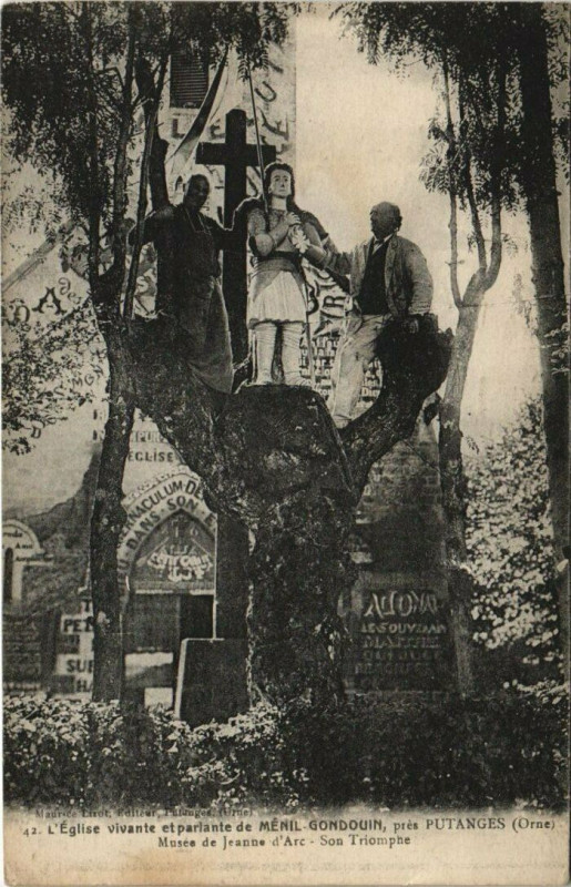 Carte postale ancienne L'Eglise Vivante et Parlante de Menil-Gondouin à Ménil-Gondouin