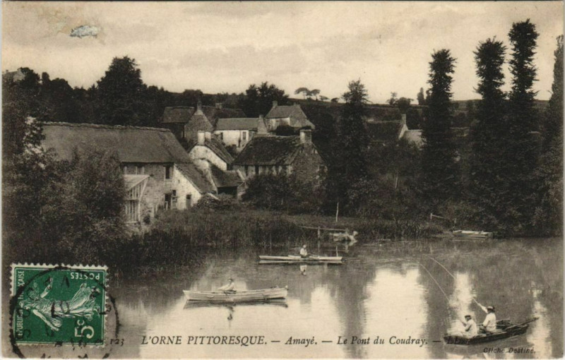 Carte postale ancienne L'Orne pittoresque-Amayé-Le Pont du Coudray