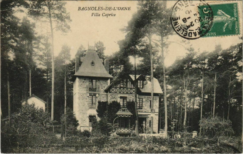 Carte postale ancienne Bagnoles-de-l'Orne-Villa Caprice à Ri