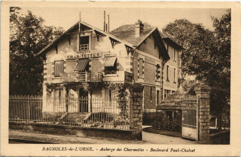 Carte postale ancienne Bagnoles-de-l'Orne-Auberge des Charmettes-Boulevard Paul Chalvet à Aube