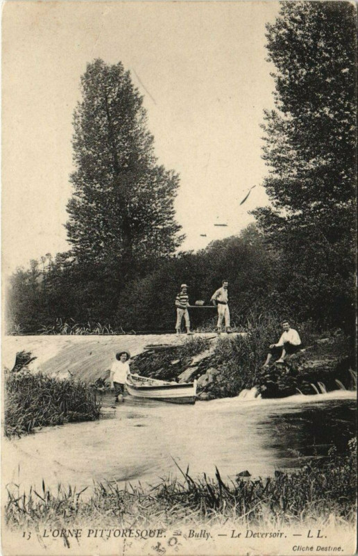 Carte postale ancienne Bully-Le Deversoir