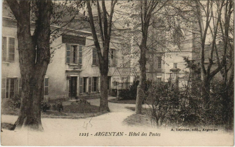 Carte postale ancienne Argentan-Hótel des Postes à Argentan